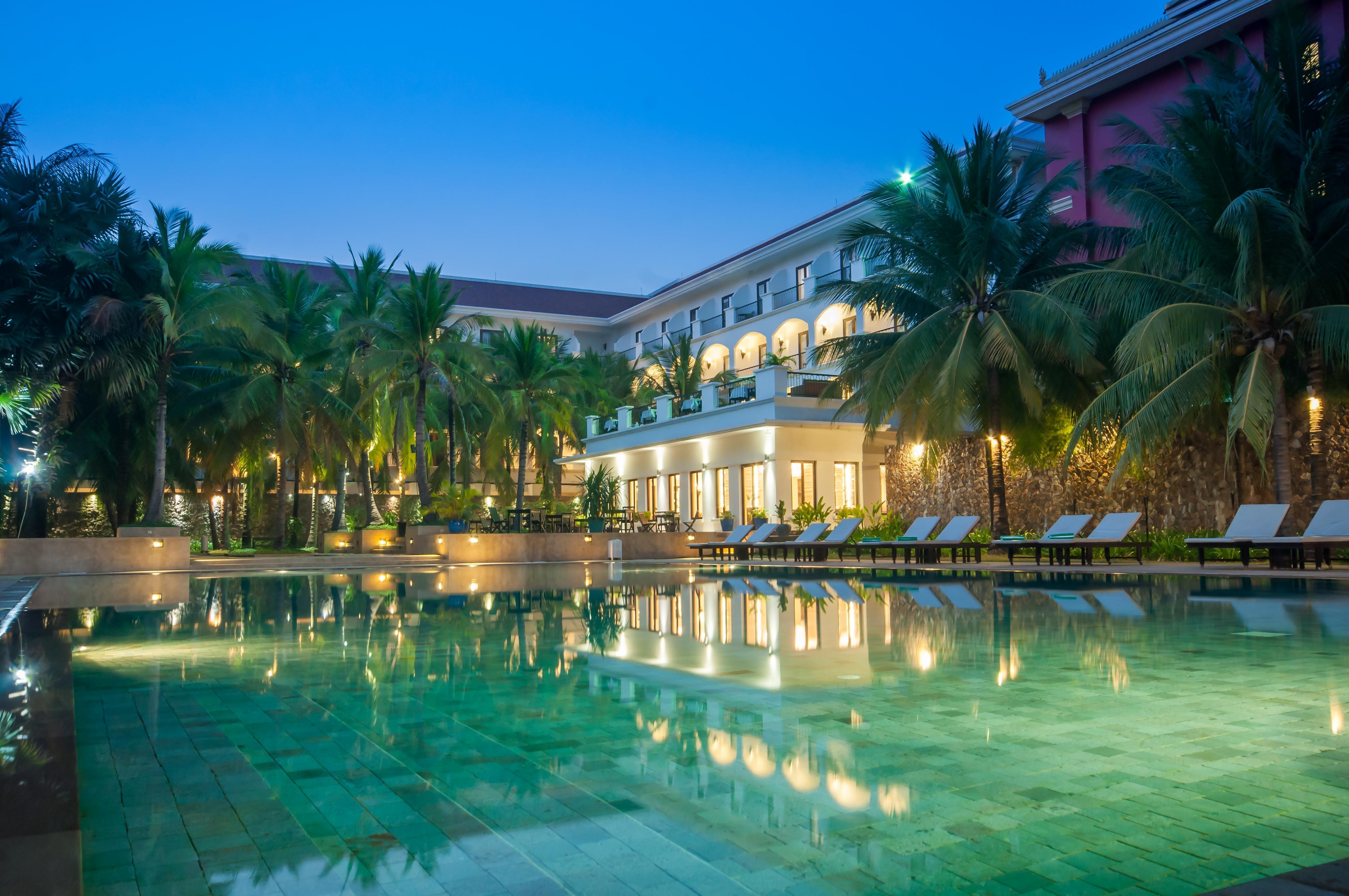 Lotus Blanc Hotel Siem Reap Exterior photo